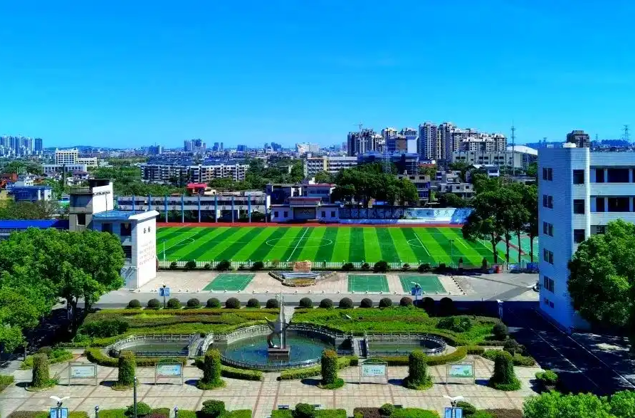 湘潭市中学生物名师工作室开展线上研讨分享活动