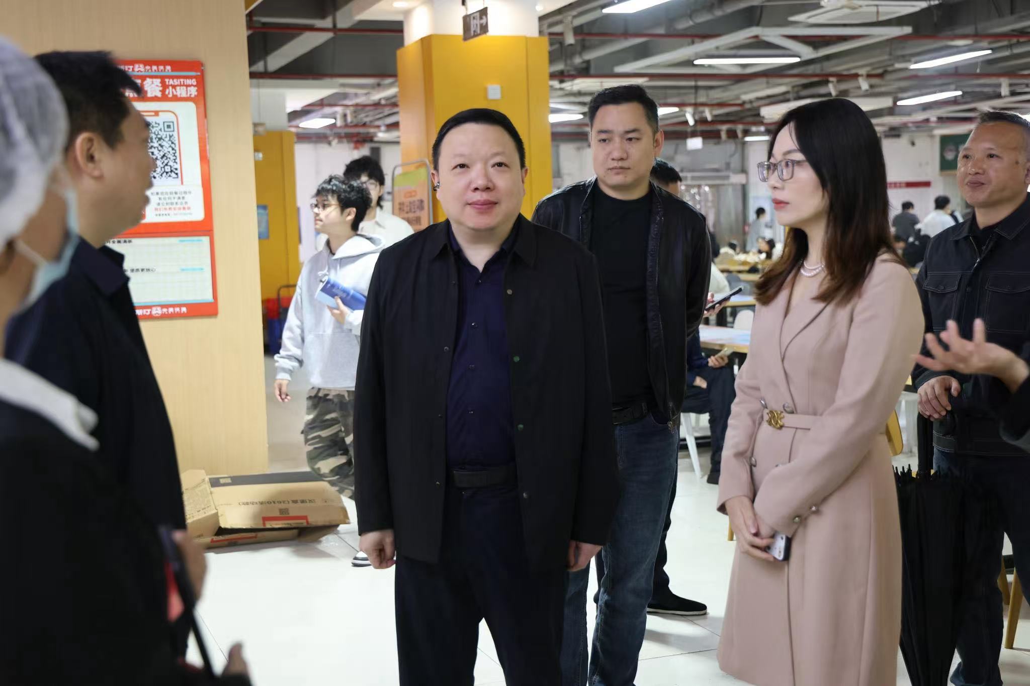 守好食堂“烟火气” 筑牢舌尖“防护墙”——长沙医学院全覆盖开展校园食品安全专项督导检查