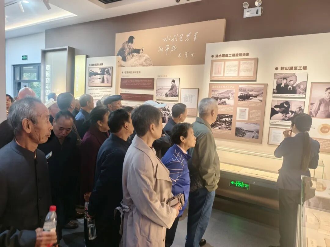 韶灌局组织开展退休老党员“重返灌区、见证变迁”主题参观交流活动