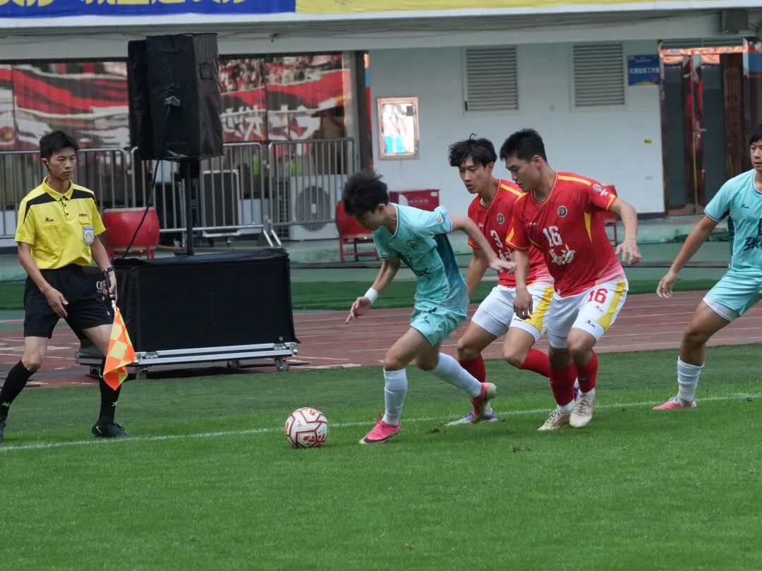 张家界队0:2不敌长沙队