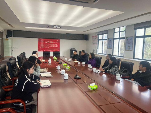上市“金芙蓉”行动下基层，湘西7家企业获一对一辅导