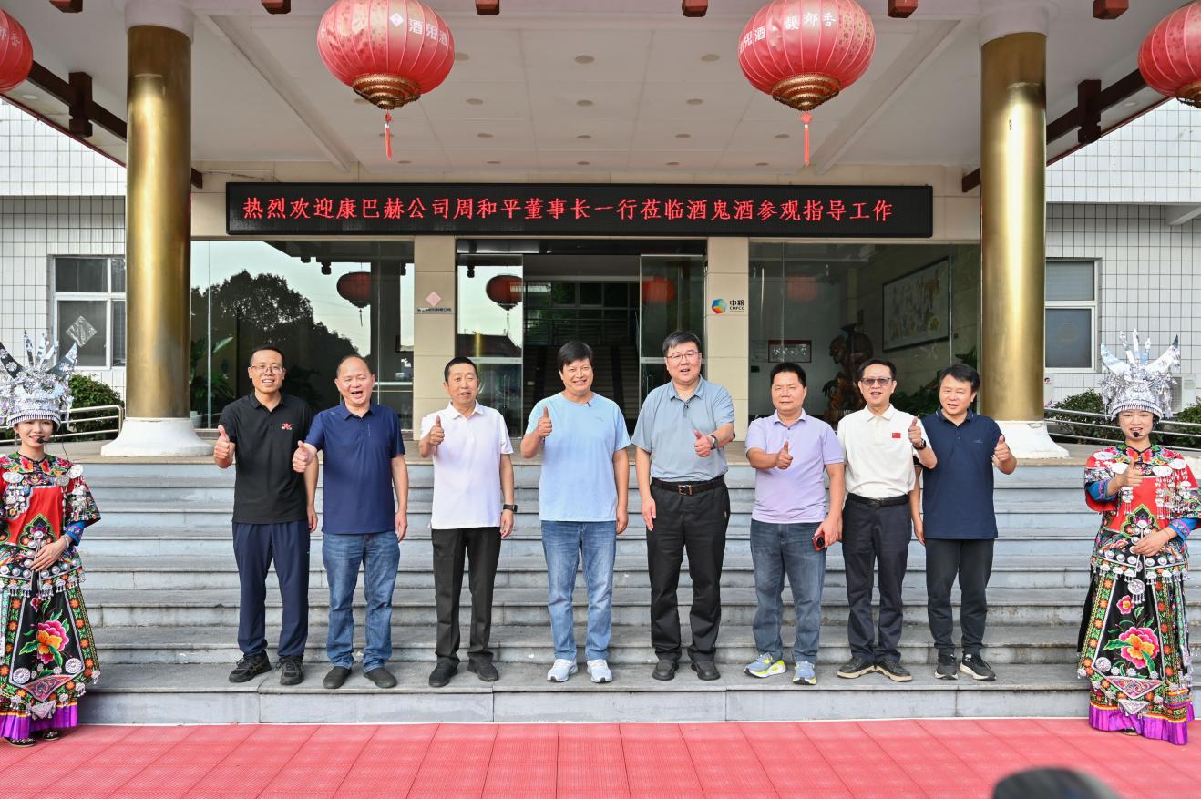 喝酒鬼,看湘超:这个秋天,馥郁香留在凤凰山上