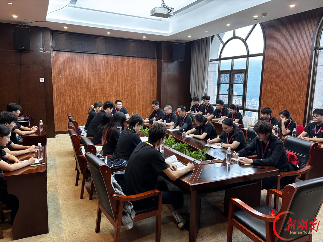 湘西州第二届青少年三大球运动会裁判员会议在保靖召开