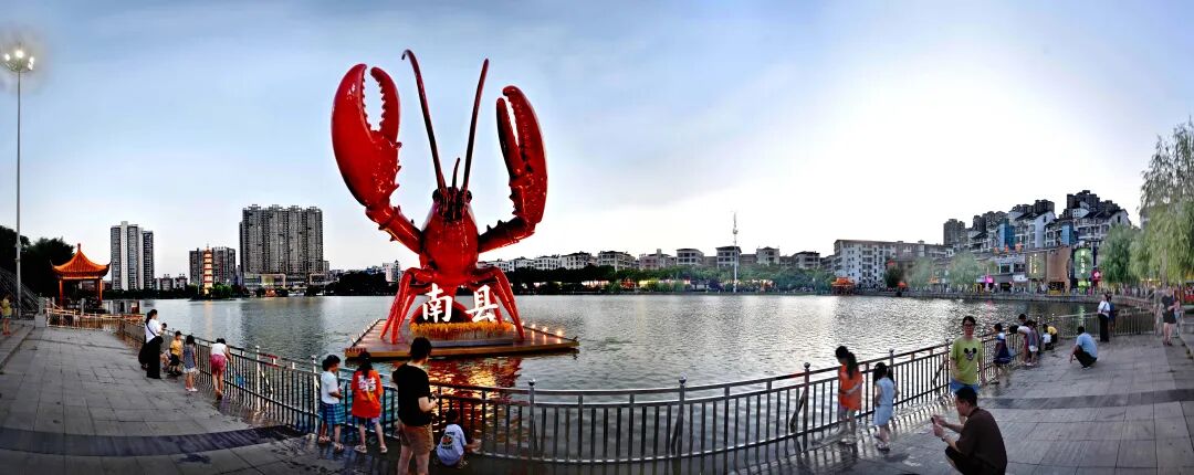 湘伴丨办会不靠砸钱，这座湘北小城靠什么？