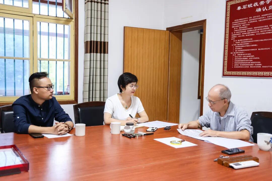 【文艺3040】一剪一世界,六代纸上春——记剪纸艺术家秦石蛟