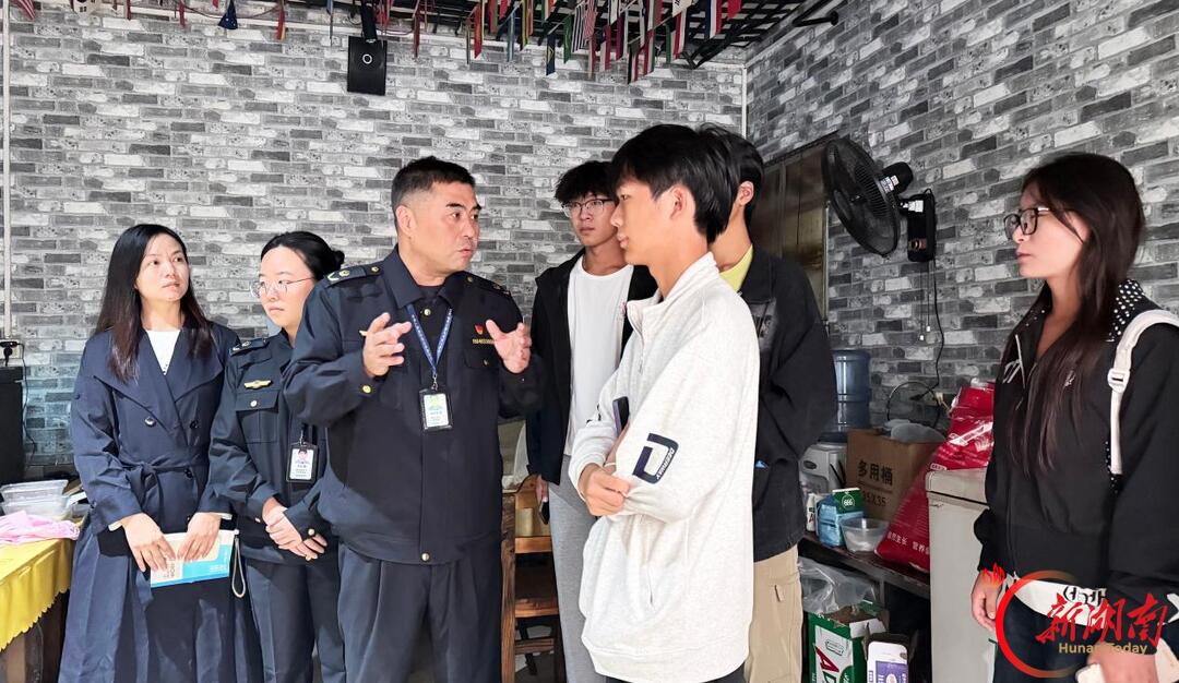 跟着市场监管“查外卖”，珠晖区这群大学生上了一堂沉浸式食安课