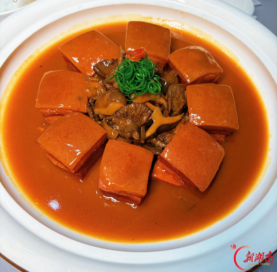 金秋寻味④ | 寒菌入肉，酸汤醒秋