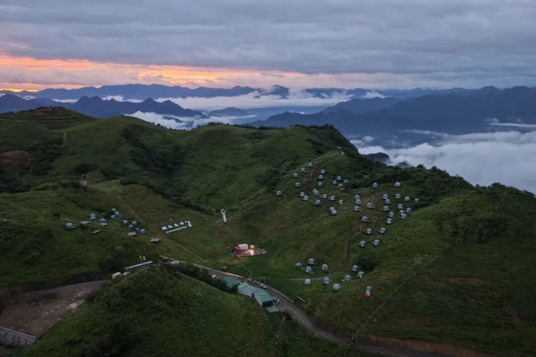 踏红色热土、赴星空之约!动感星空湖南山地徒步大会桑植站启幕