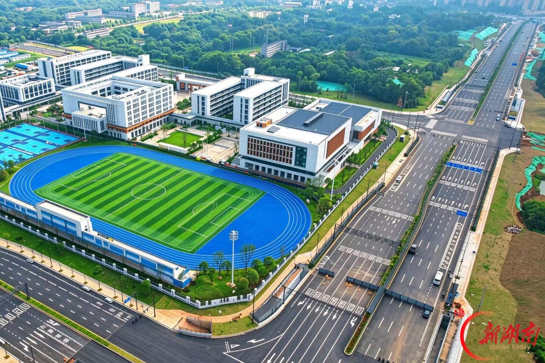 把课堂搬进工地一线，湖南工程学院师生沉浸式感悟大国基建魅力