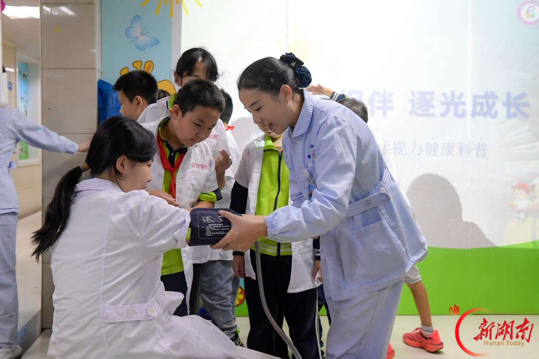 萌娃穿上白大褂  解锁健康新知识——衡阳市妇幼保健院开展“小小医者”职业体验活动