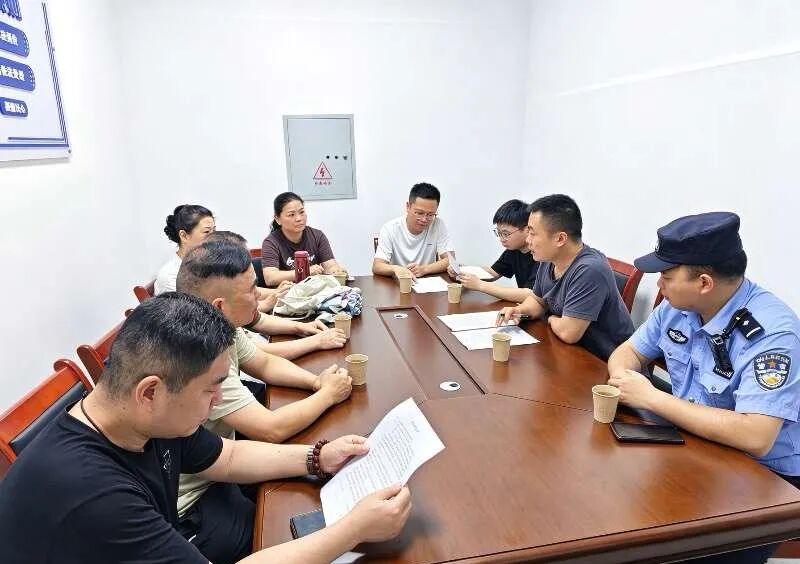 一顿热饭聚人气，一场调解化难题：治理活起来，成本降下去！