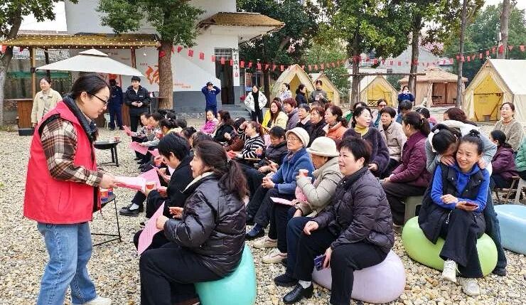 一顿热饭聚人气，一场调解化难题：治理活起来，成本降下去！