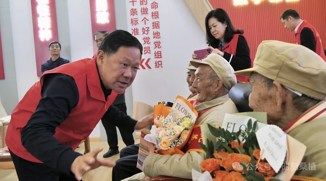 追寻红色记忆,恩久公益社赴桑植看望慰问抗美援朝老兵