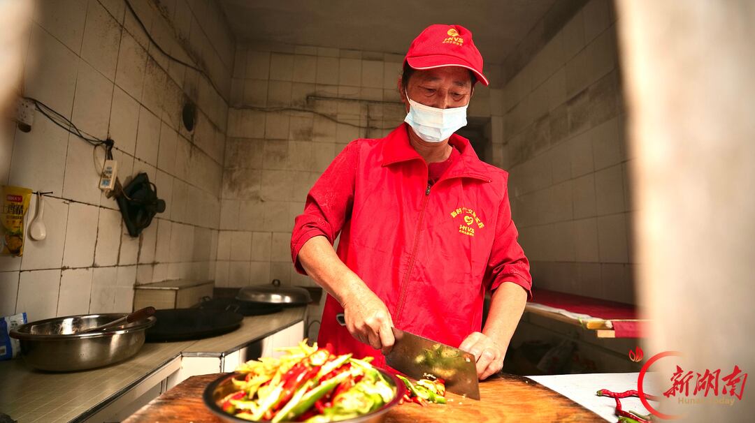 “小食堂” 托起“大民生” 会同县长者食堂守护老人“舌尖上的幸福”