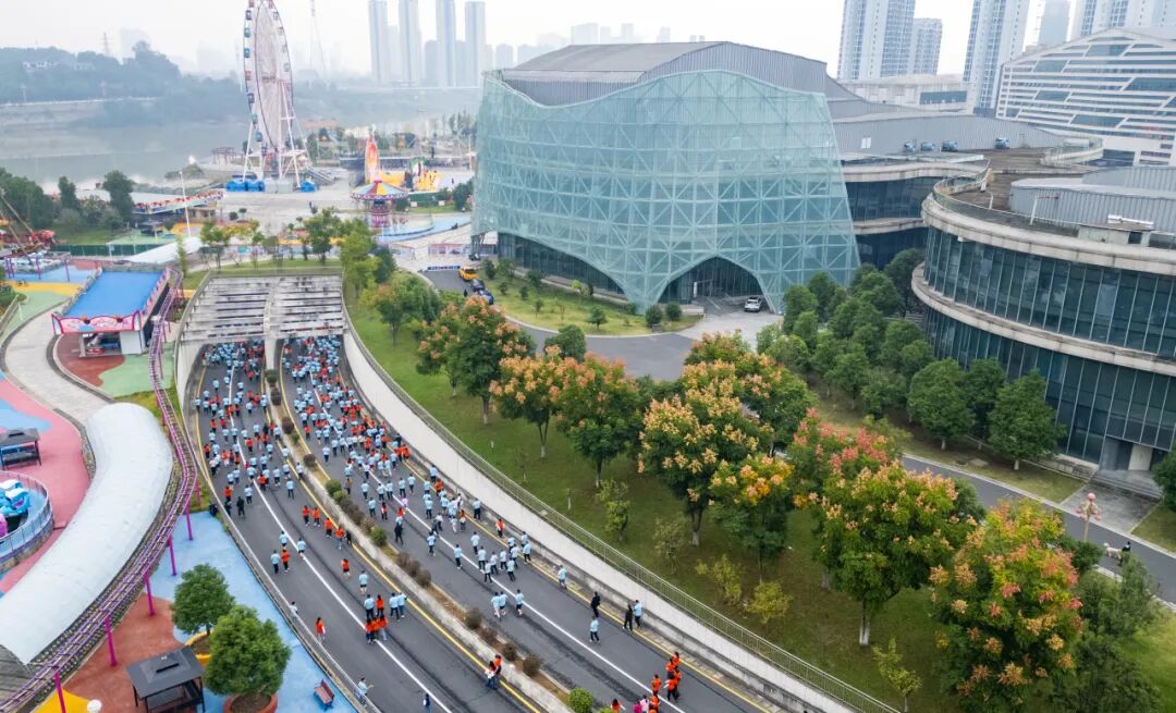 “橙”风破浪庆丰收!石门柑橘节千人激情“橙”跑鸣枪开跑