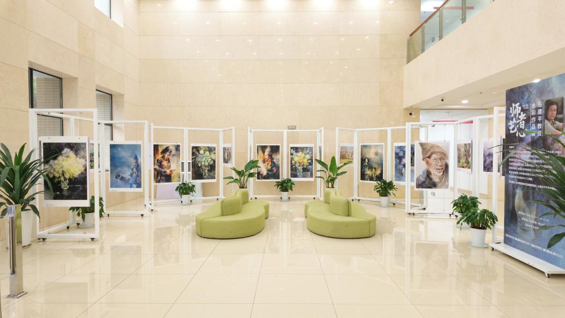 长沙民政职院艺术学院党总支品牌项目推出教师作品系列展