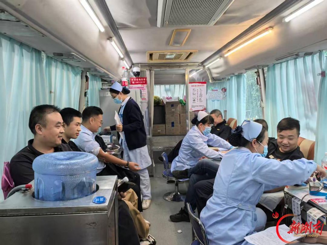 无偿献血践初心 履职奉献显担当——邵东市城管执法局组织开展年度无偿献血活动