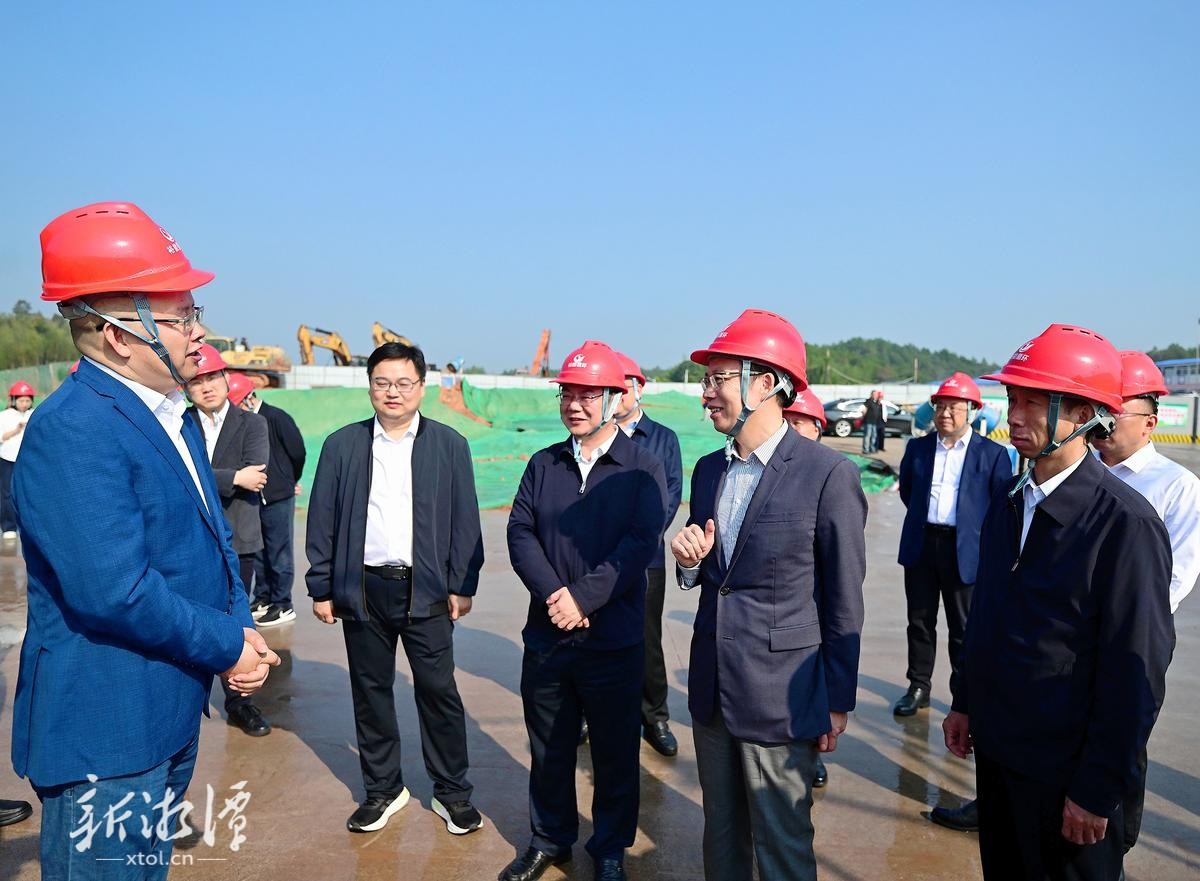 胡贺波赴湘乡市调研督导群众身边不正之风和腐败问题集中整治工作