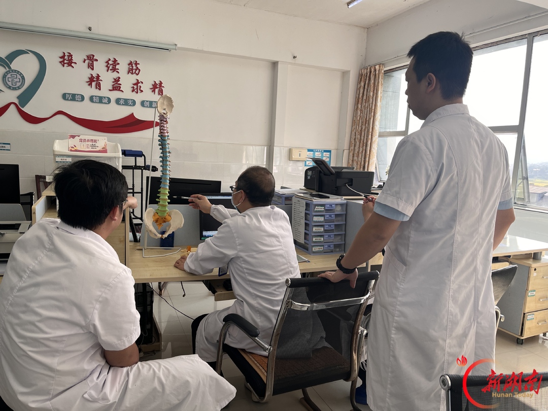 蓝山县中心医院：精准施治破骨病难题 专科匠心护群众安康