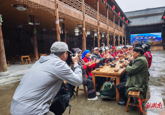 千里归乡,为故乡当一回“场记”