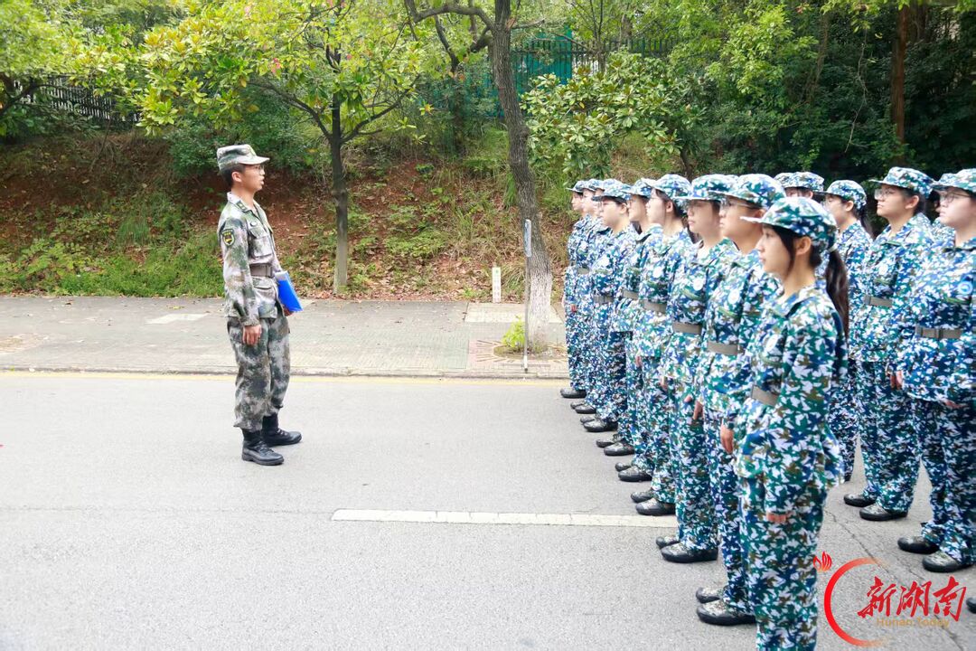 青春正步走丨持训传规范 以责护萌新