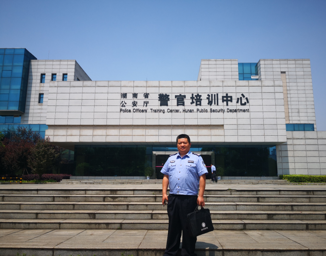 寻找“最美基层民警”⑦|罗治中:坚守初心担使命,一腔热血护平安