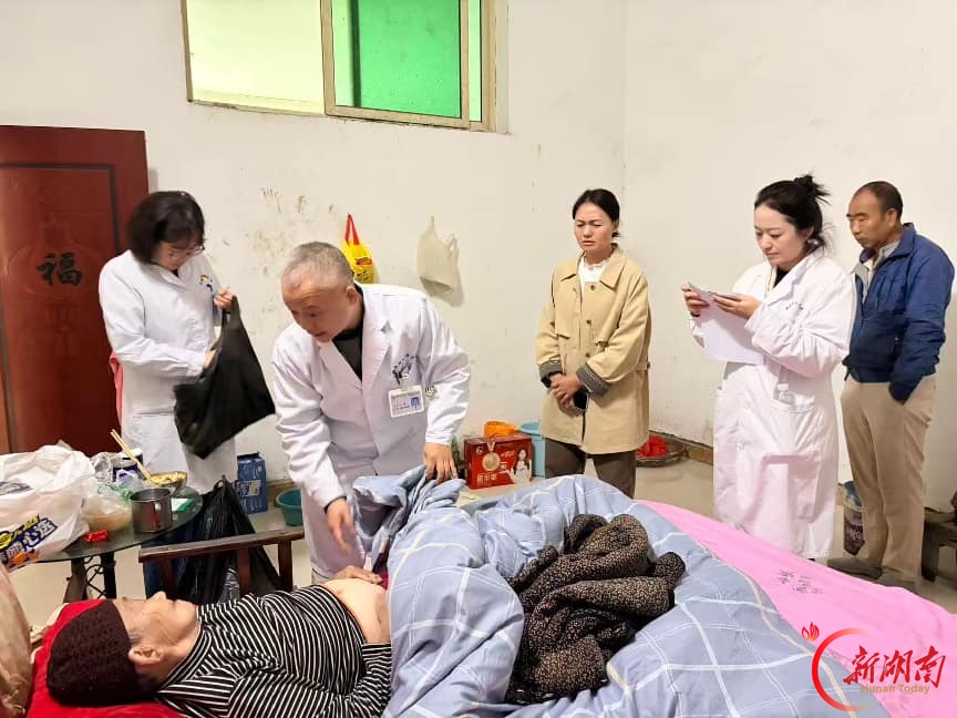义诊进家门,守护群众健康