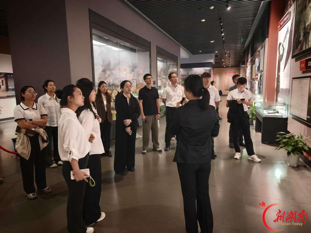 岳阳市云溪区青马班赴赣南开展红色现场教学