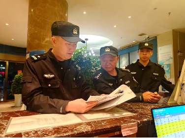 新邵警方亮剑清查 筑牢社会治安防线