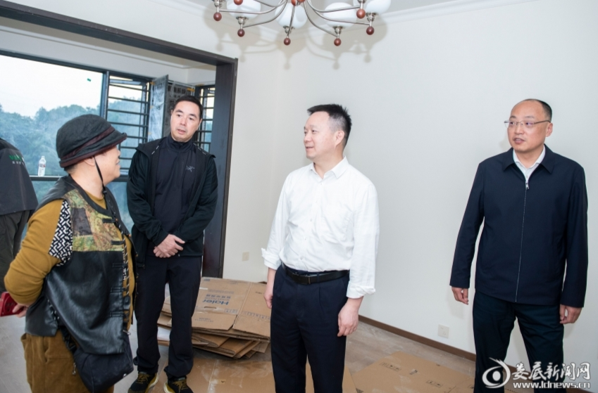 【“321”机制大抓落实年】第212期：娄底市委副书记、市长何朝晖督导信访事项办理工作并回访信访群众