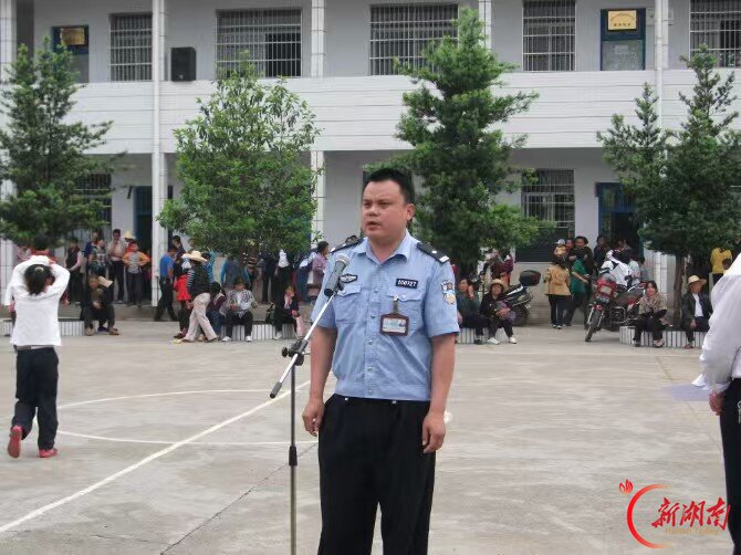 拉车不松套的“老黄牛”——记桃源公安交管大队一级警长丰富