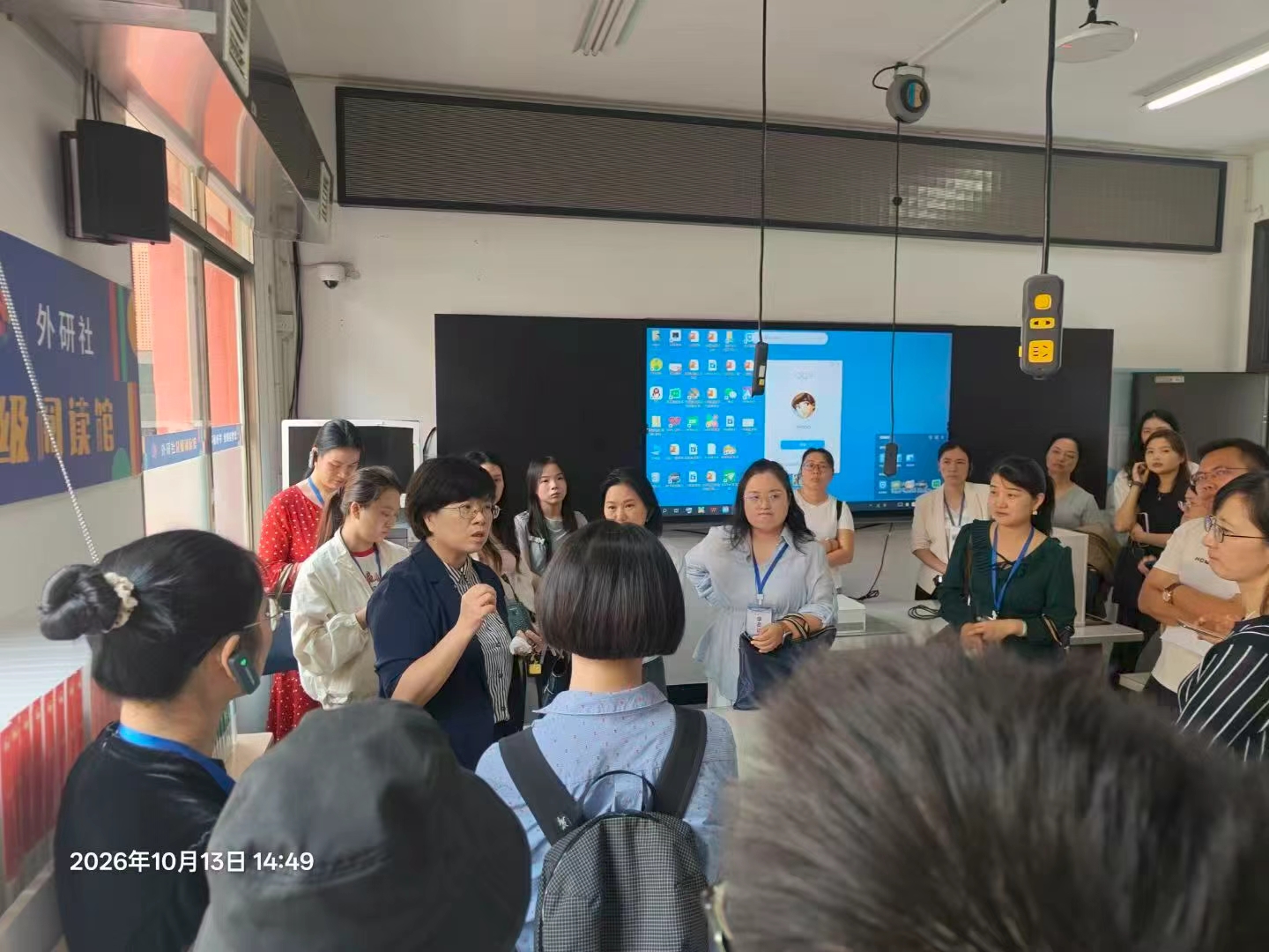 硬件不足,思想来补:AI时代,我们该如何守住教育初心?