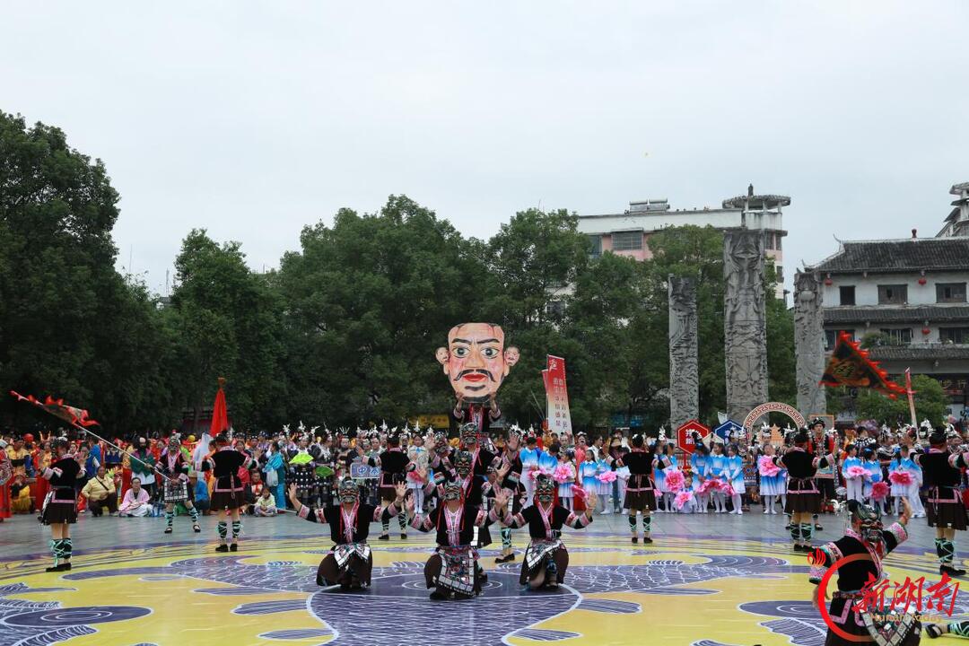 㵲水七秩：一场县庆的“抵达”——新晃侗族自治县成立70周年手记
