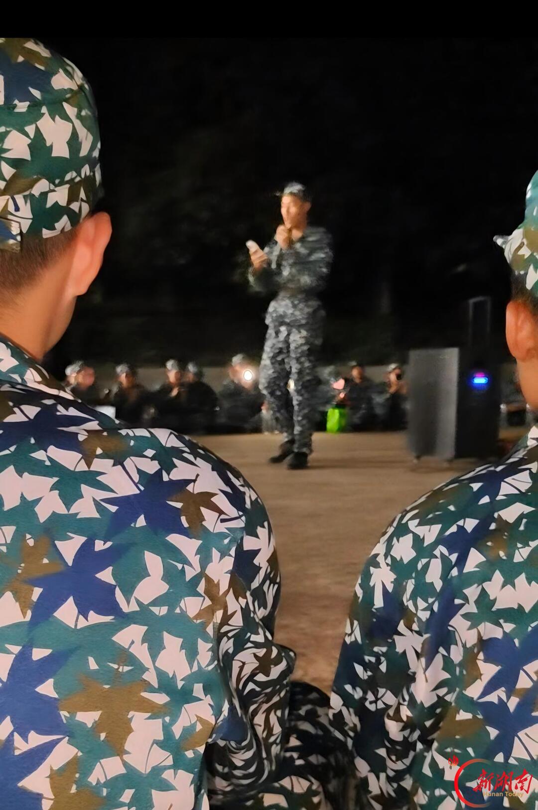 青春正步走丨那一抹迷彩,是我与湖南的第一场和解