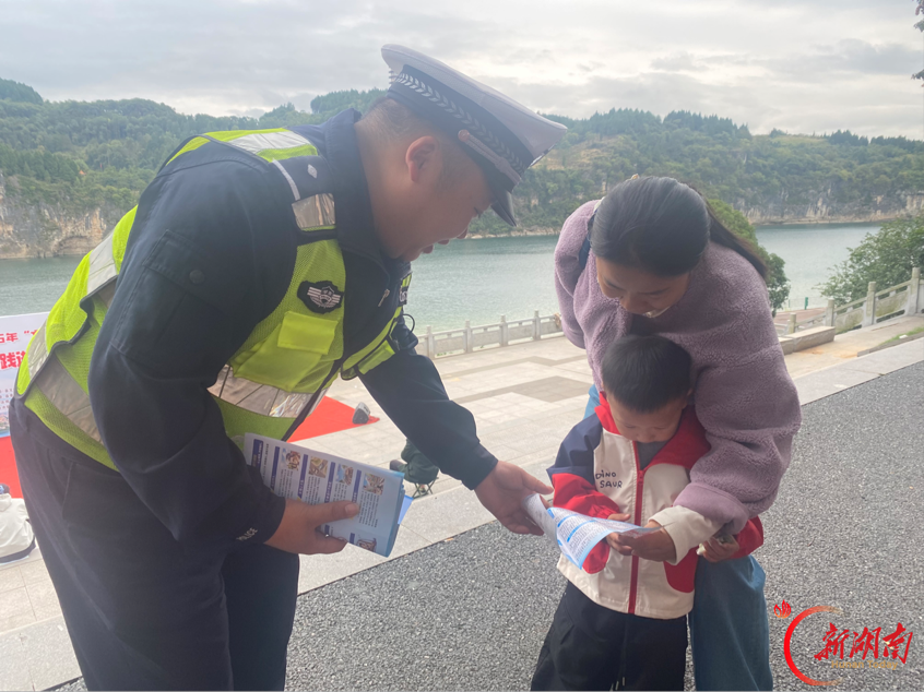 文明交通进社区 新时代新风润民心
