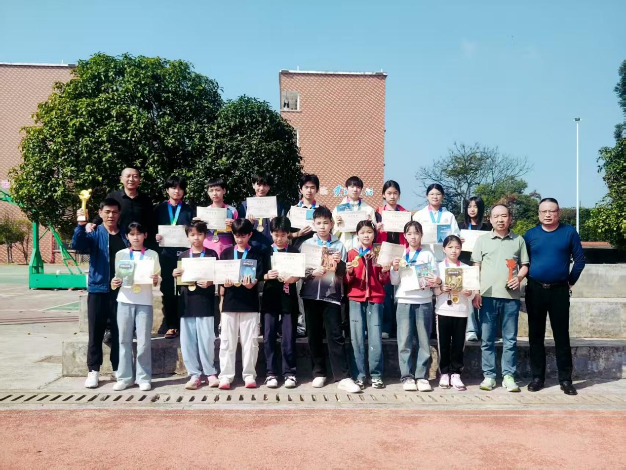 咸塘联合学校在衡南县“火苗杯”乒乓球比赛获佳绩