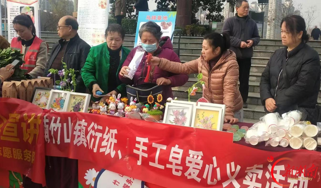 雨湖区楠竹山镇楠竹社区:从“老楼阵地”到“民心枢纽”
