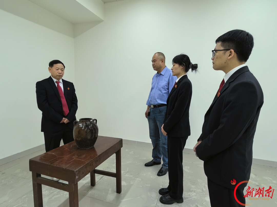 长征印记·法治守护 | 盐罐无声 初心有痕
