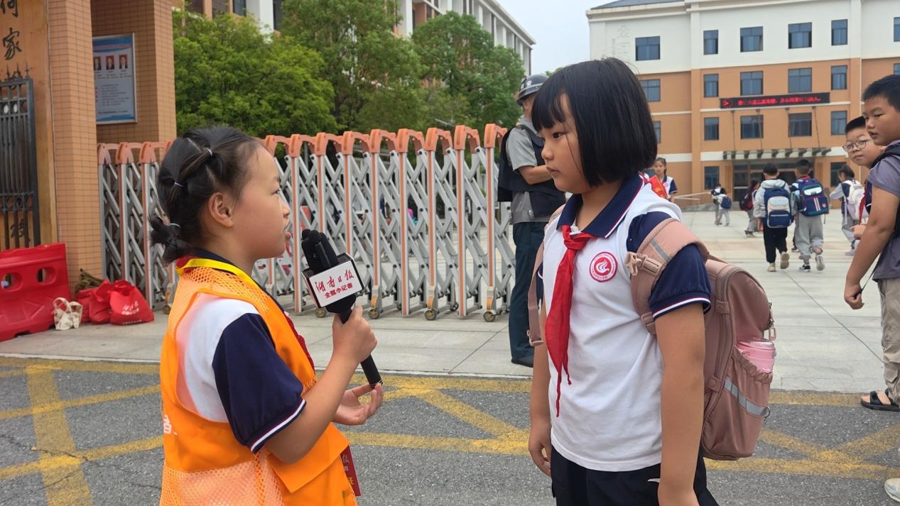 将广阔天地,装进少年笔端——株洲市二中枫溪学校小学部湖南日报全媒小记者的年度印记