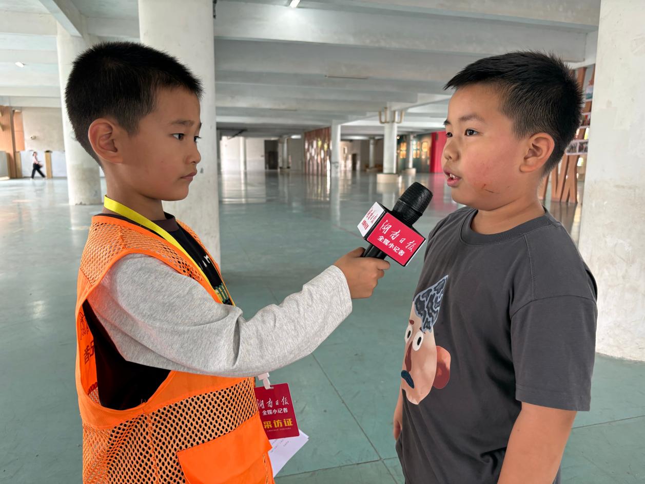 将广阔天地,装进少年笔端——株洲市二中枫溪学校小学部湖南日报全媒小记者的年度印记