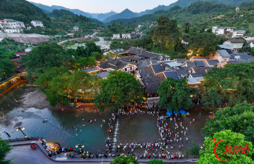 探访北碚非标商业:让在地化美学吸引更多人