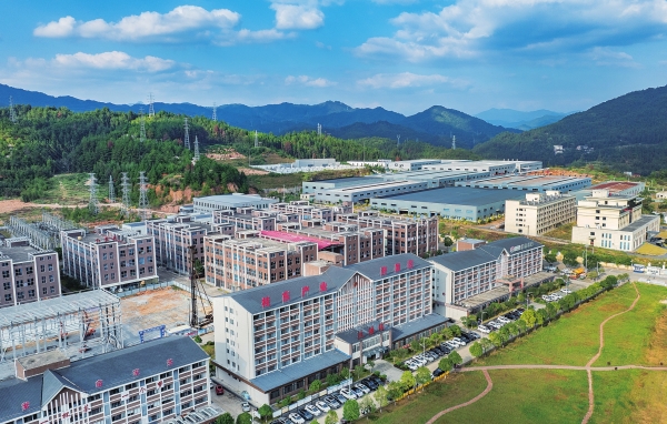 湖南日报·视觉丨桂东产业开发区生机盎然