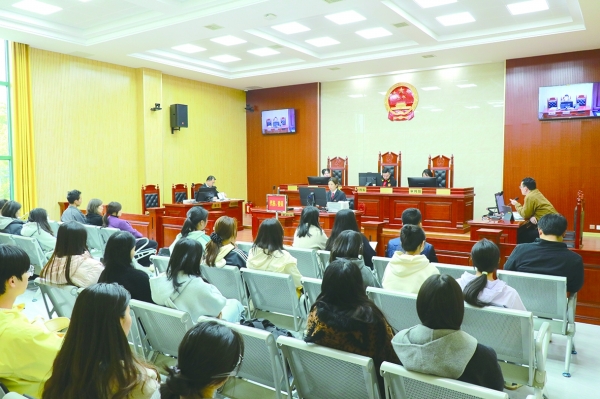 湖南日报头条｜让公平正义可感可及——岳阳楼区人民法院的新时代司法实践