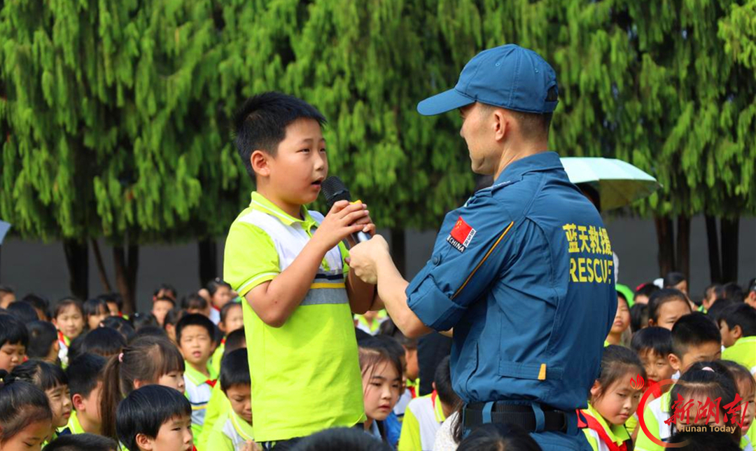 道县四小:学安全技能 筑生命防线