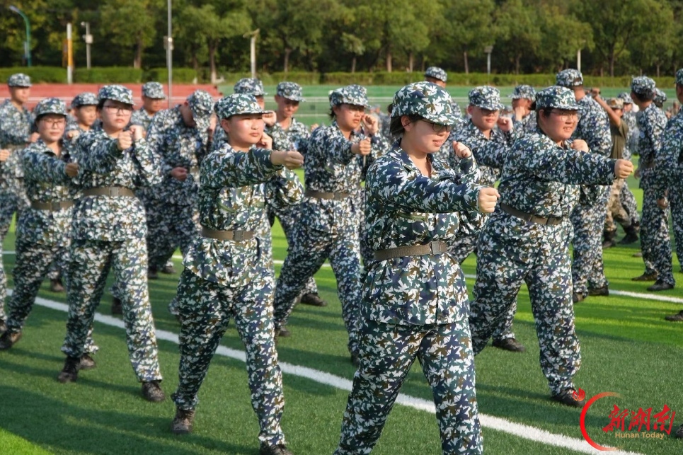 青春正步走|动静双砺修本心,文武兼济育新风