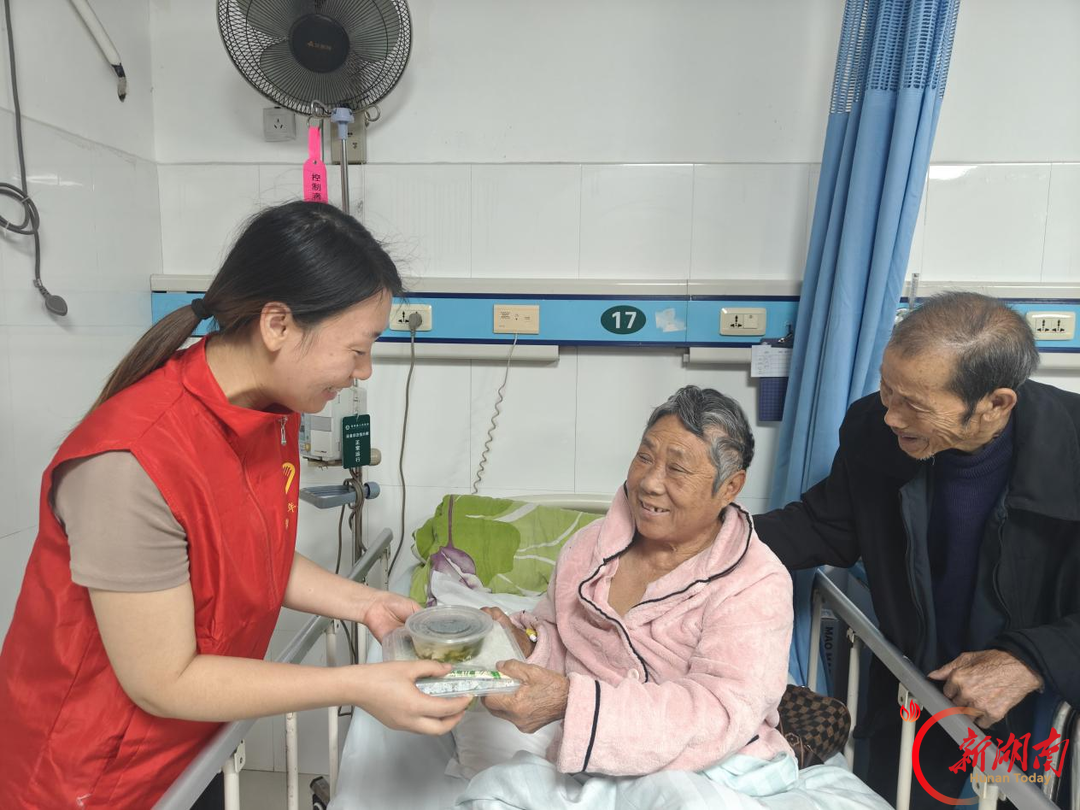 一碗热饭送进病房!衡南县“暖访助餐”让精准救助暖胃更暖心