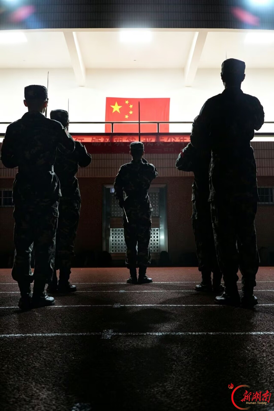 青春正步走|铿锵正步起,走好大学第一步