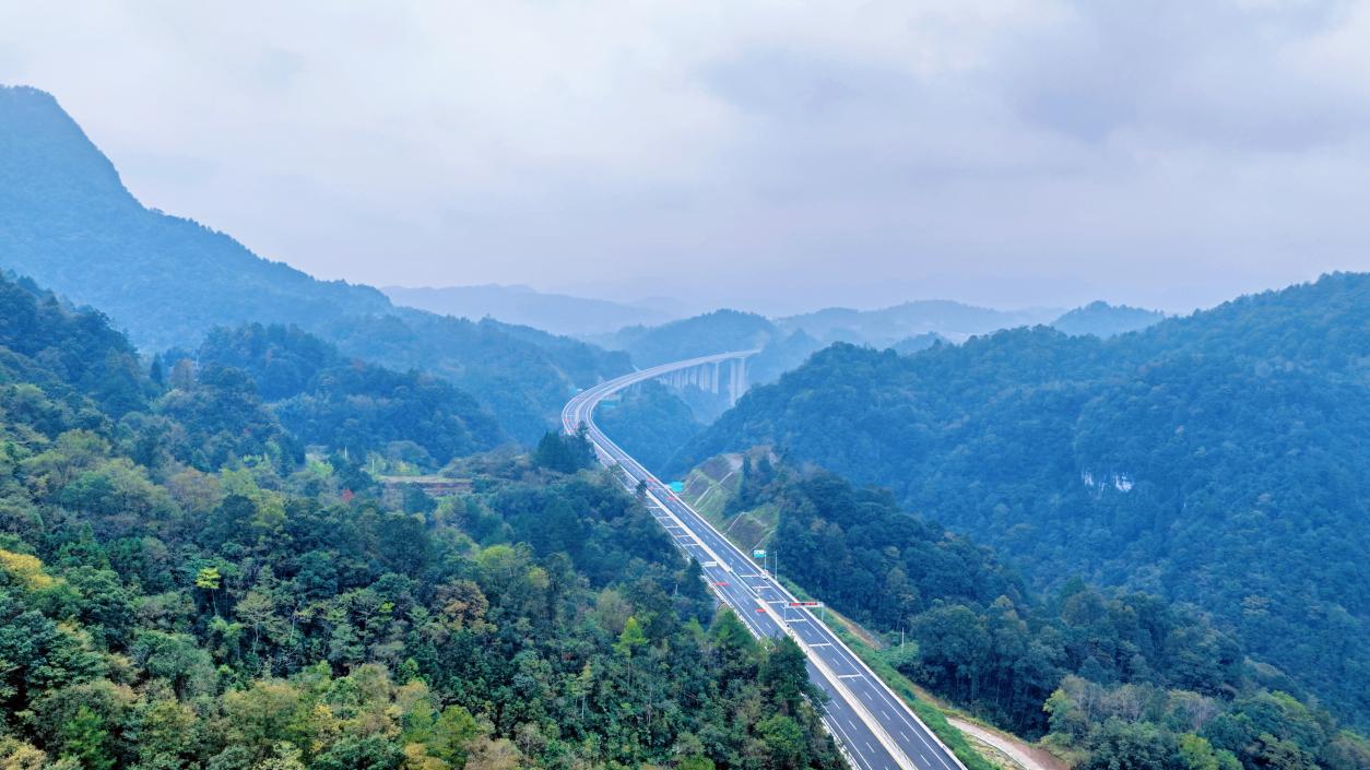 11月1日0点通车!呼北高速即将全线贯通