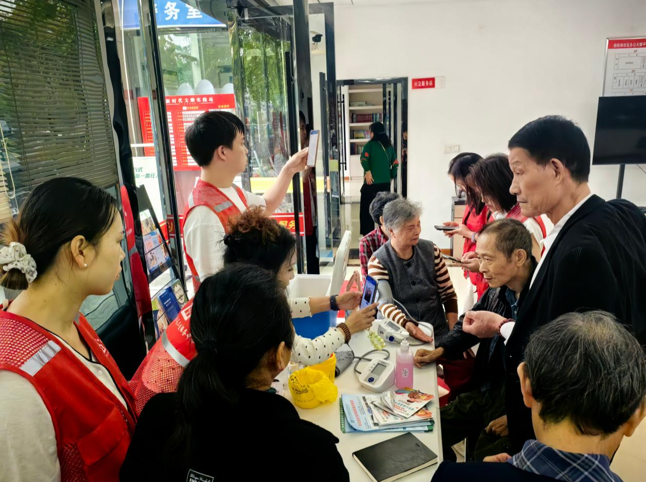 津市柏枝林社区开展老年认知障碍筛查宣教活动