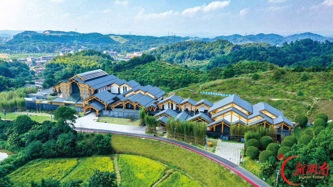 中国当代作家签名版图书珍藏馆加入全国文学馆联盟